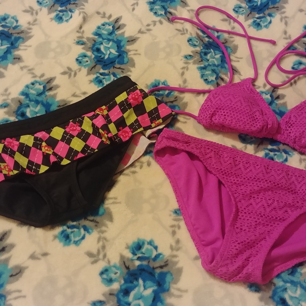 Bikini lot